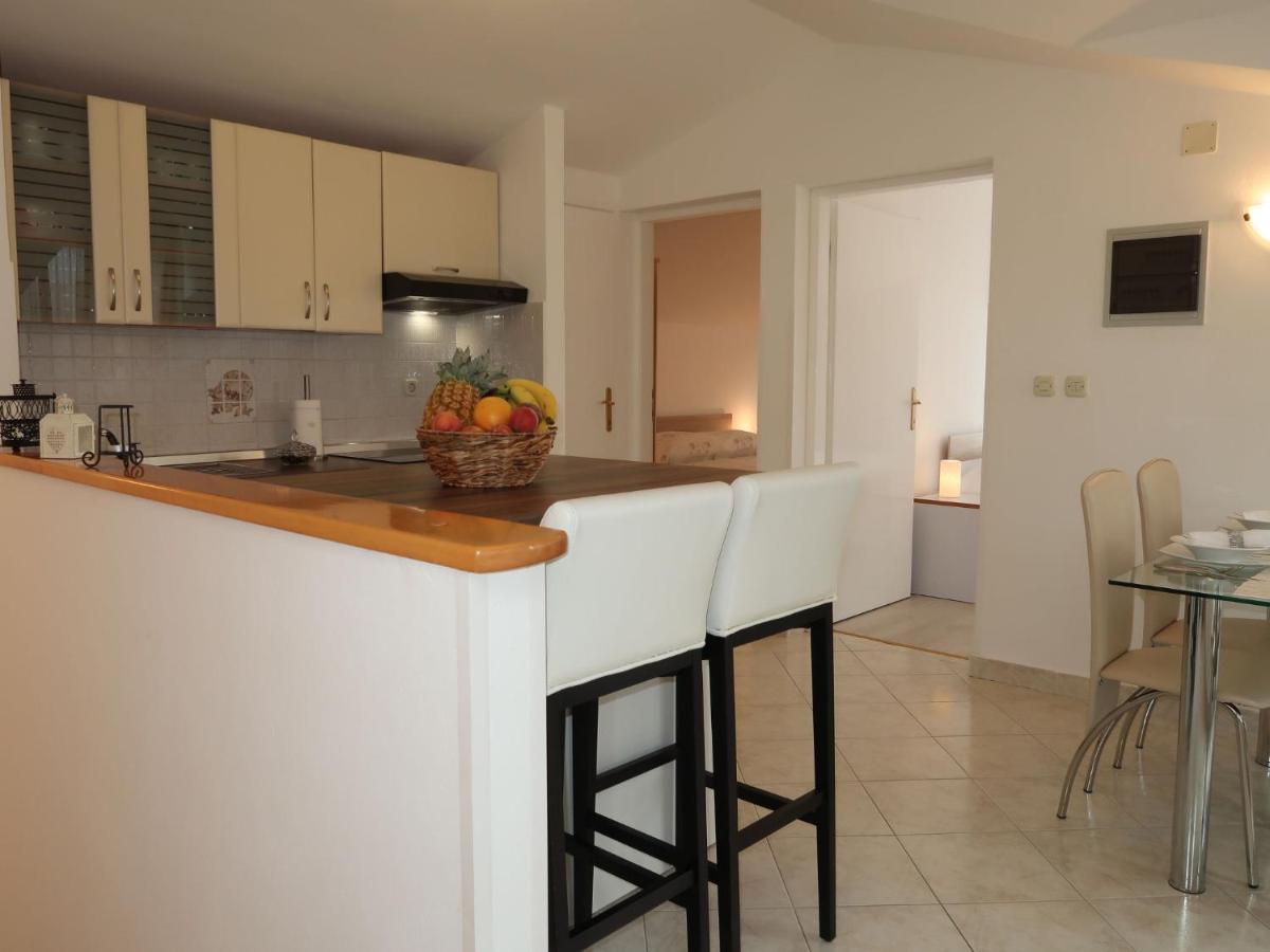 Apartment Marinella - Lbn120 By Interhome Labin  Dış mekan fotoğraf